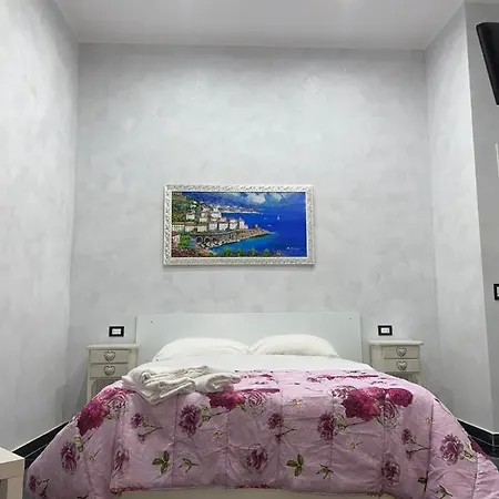 Savastano House 招待所 那不勒斯