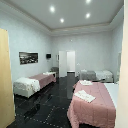 Savastano House 招待所 那不勒斯