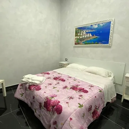 招待所 Savastano House 4*