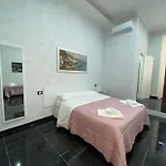 Savastano House Penzion