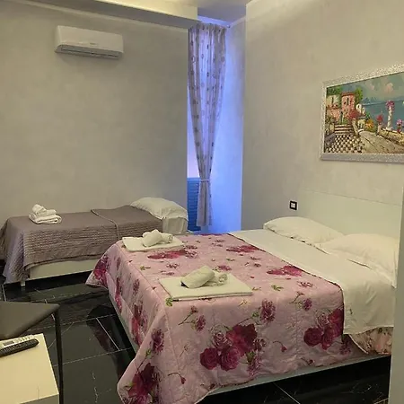 Savastano House 4* Nápoly