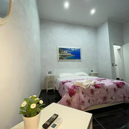 Savastano House 4*
